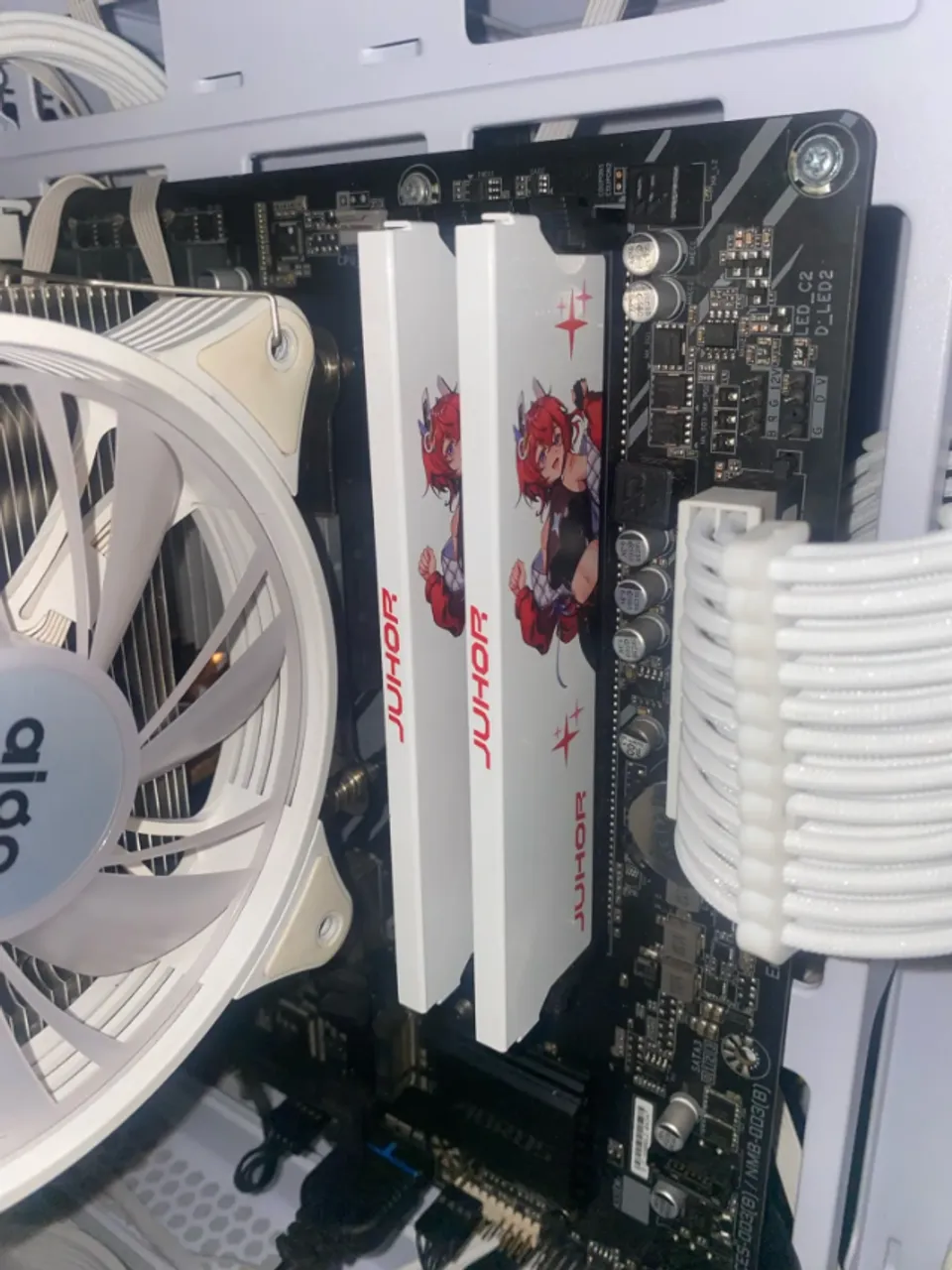 Memórias Juhor DDR4 32gb (2x16) 3600MHz