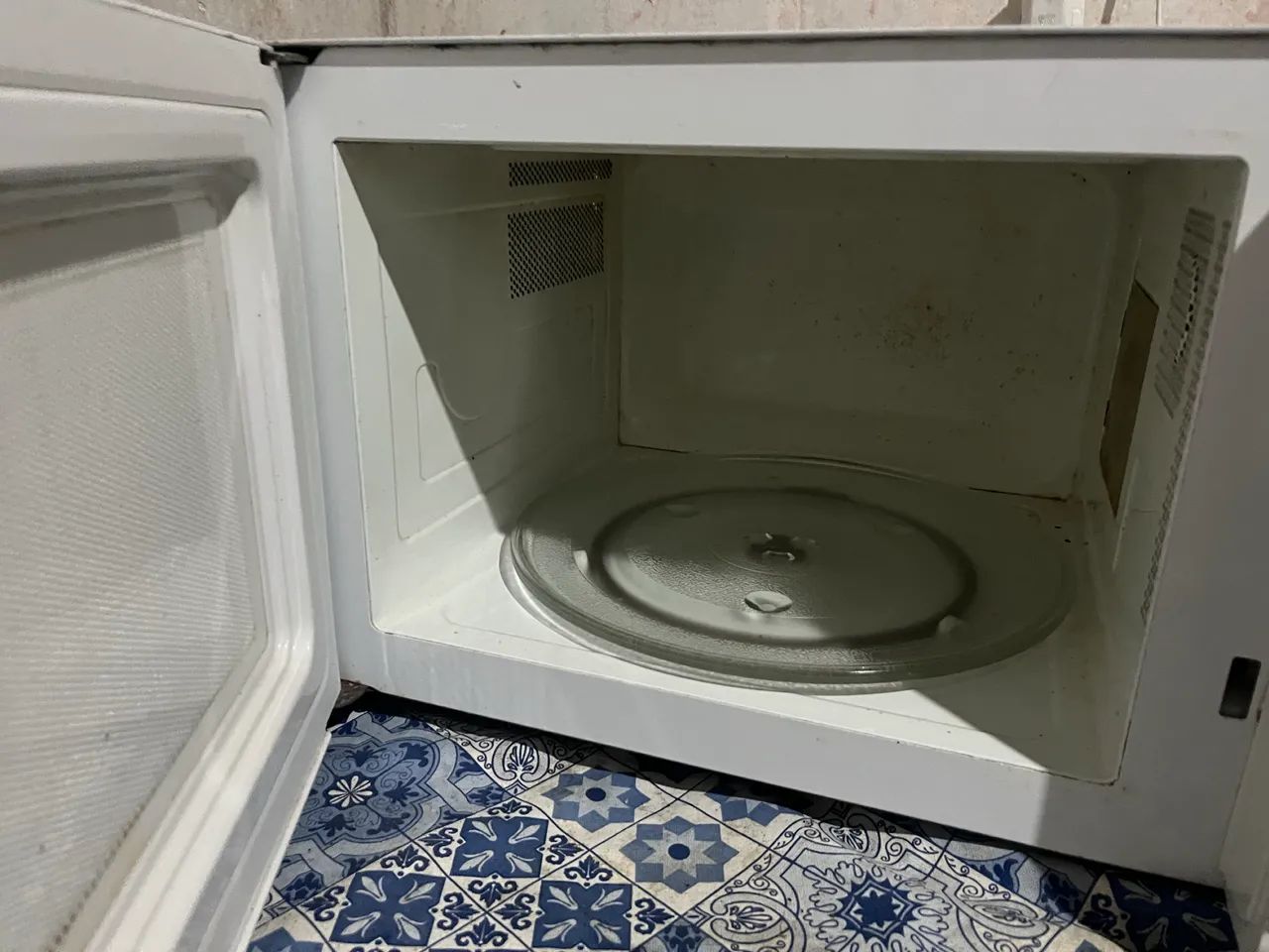 Electrolux Microwave64307724463747121