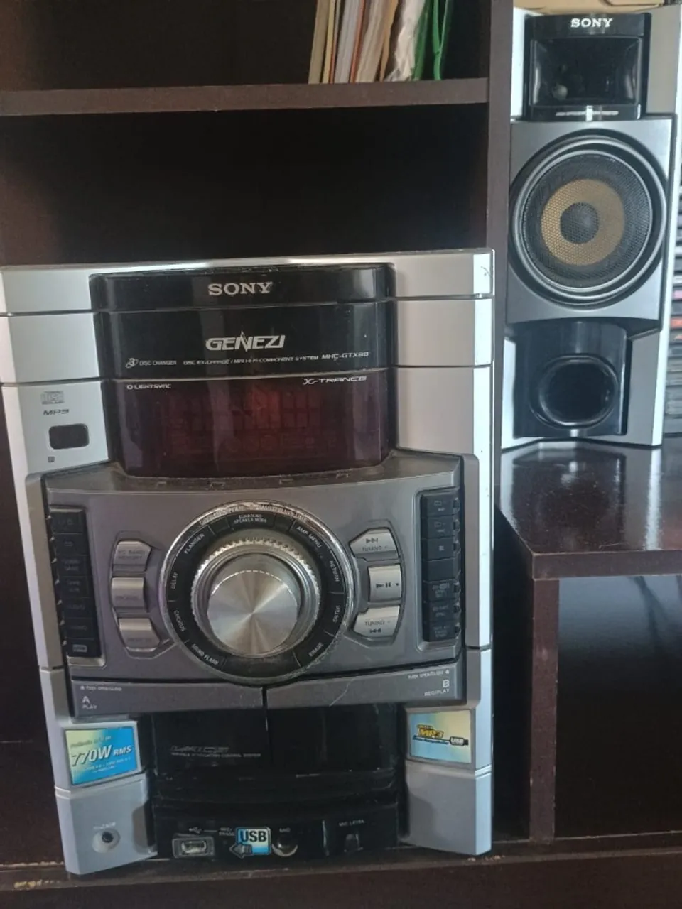 Som Sony Genezi Modelo MHC-GTX80 700W
