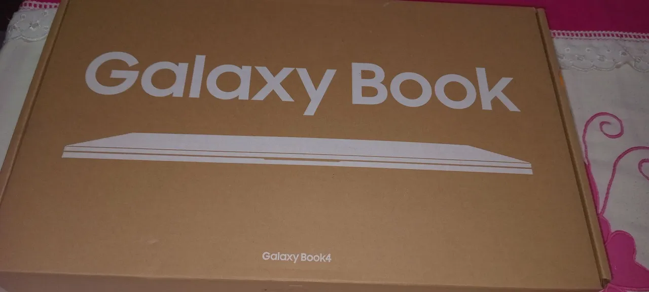 Samsung Galaxy Book4 - Novo!