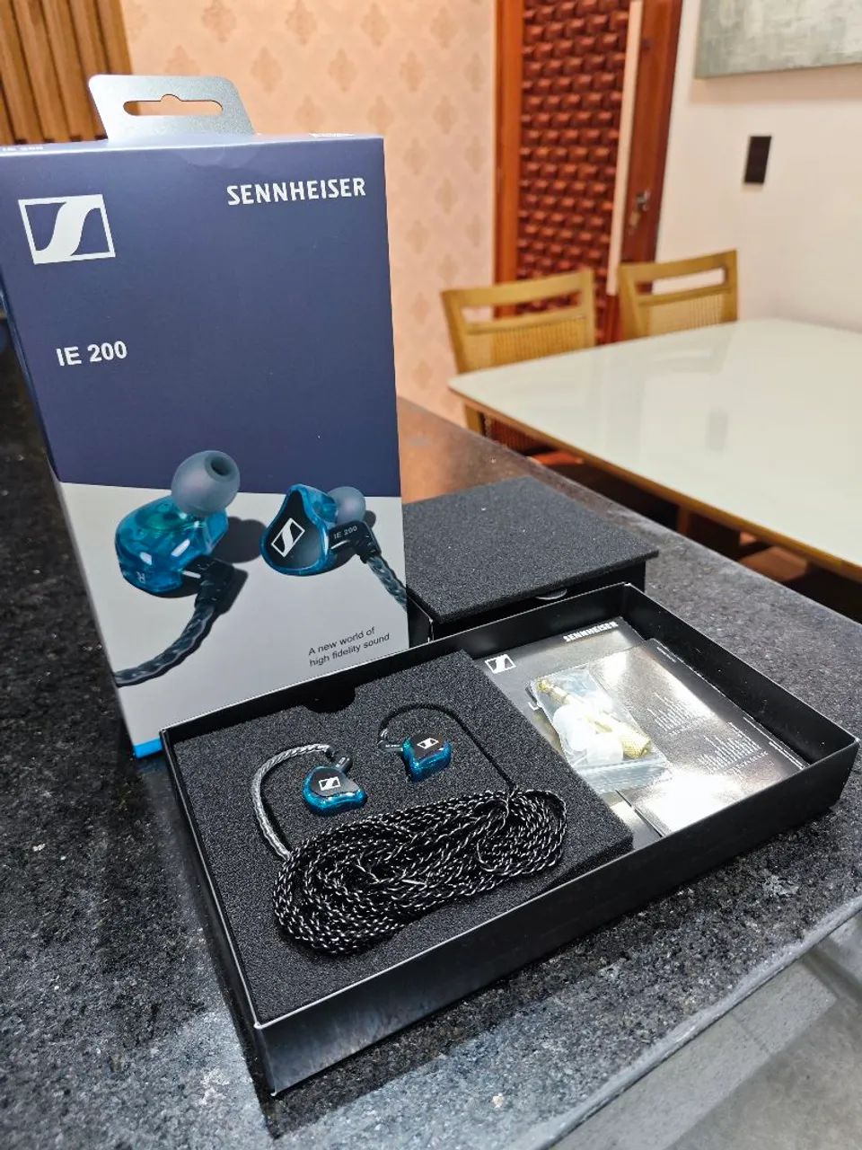 FONE SENNHEISER IE 200 - Fones de Ouvido - José Américo de Almeida