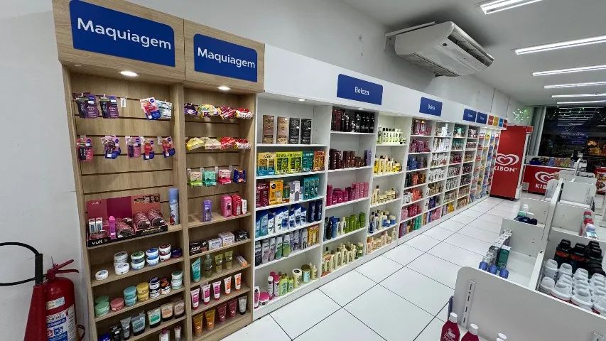 Vendo farmácia completa ( móveis) - Foto 4