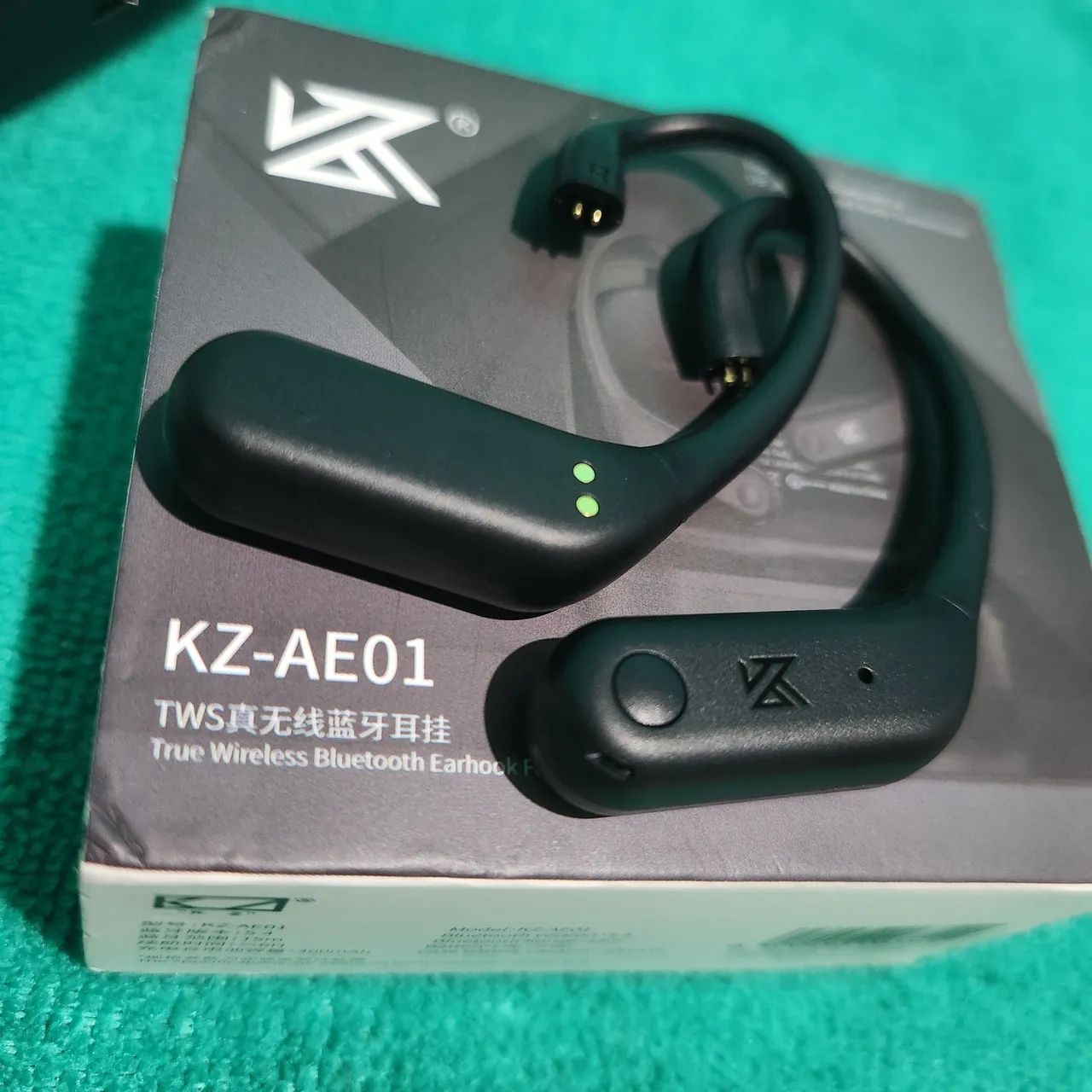 KZ AE01 (SHIPPING AVAILABLE)64175482007810120