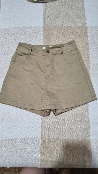 Short Saia bege com cinto - Foto 5