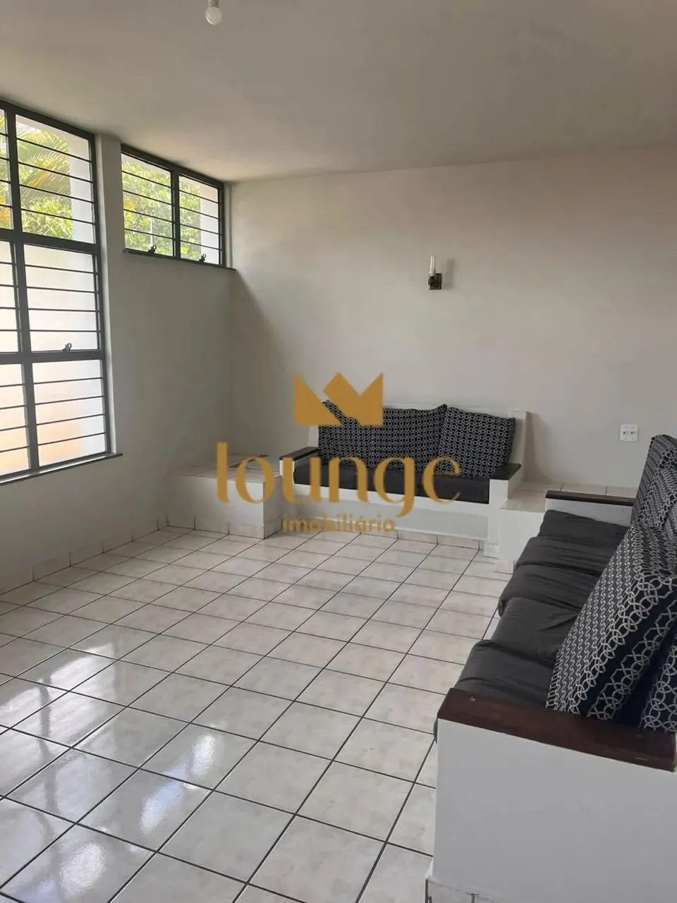 Casa 335m² Para locação em Sorocaba no bairro Jardim Santa Rosália - Lounge Imobiliária