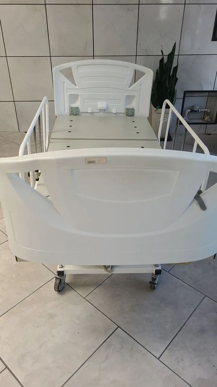 Cama hospitalar elétrica  - Foto 4