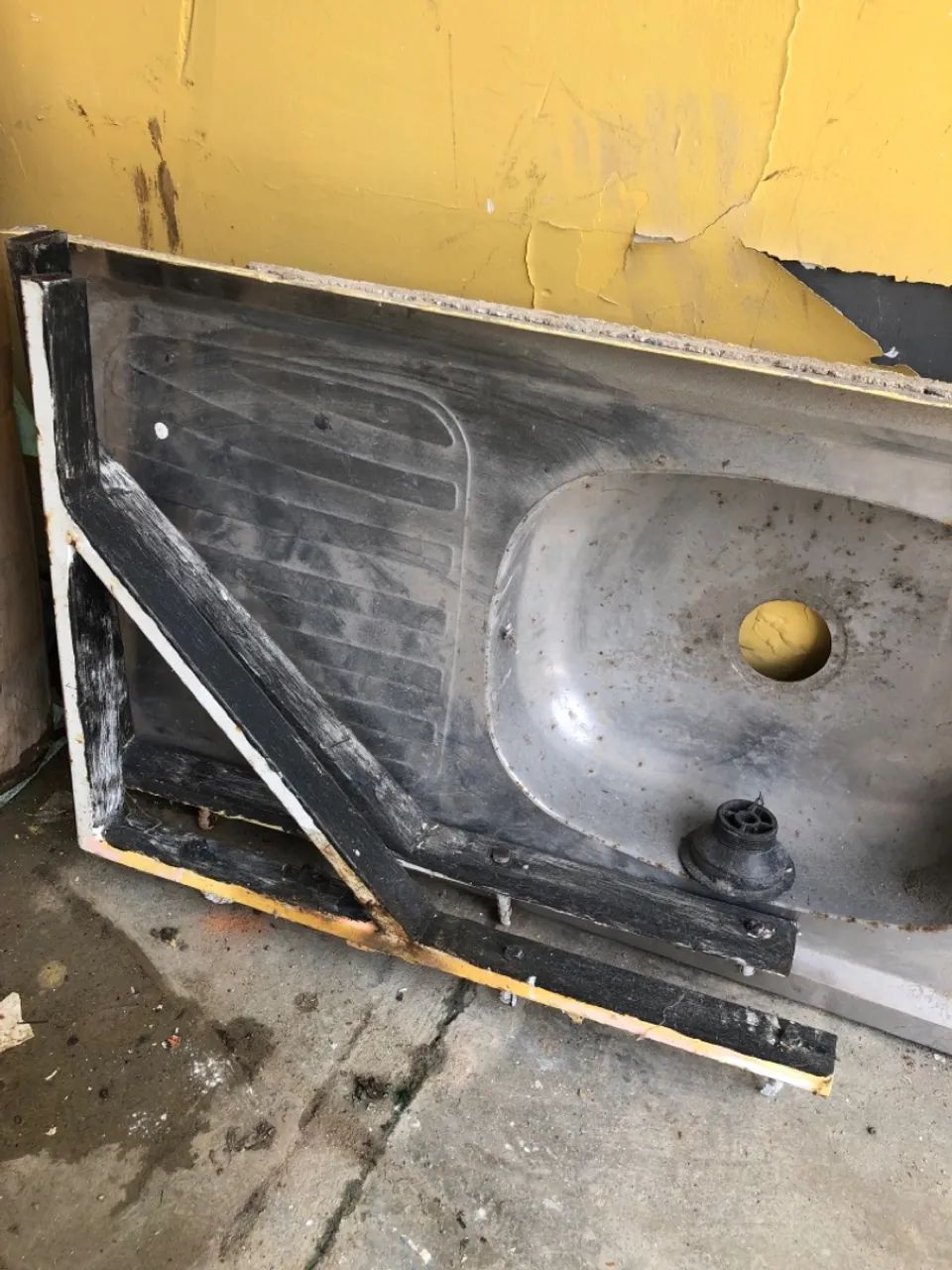 PIA INOX 1.20m COM MÃO FRANCESA 