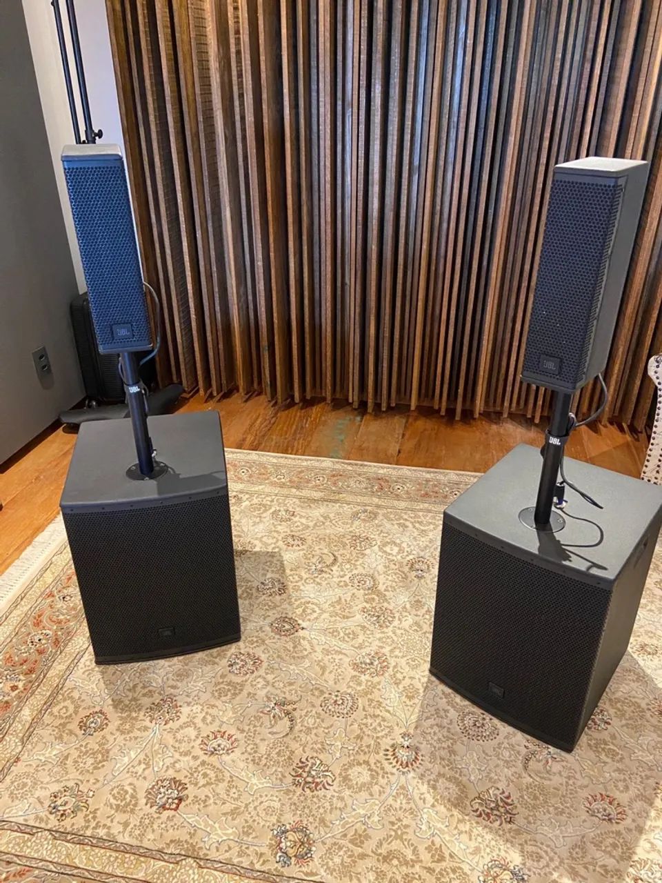 Caixas jJBL novas com cases  - Foto 2