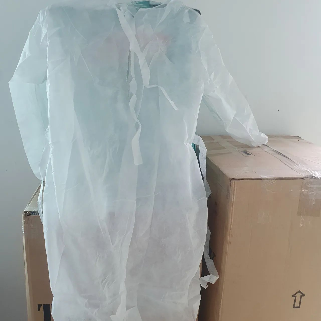 Avental descartável manga longa gramatura 30 - Foto 3