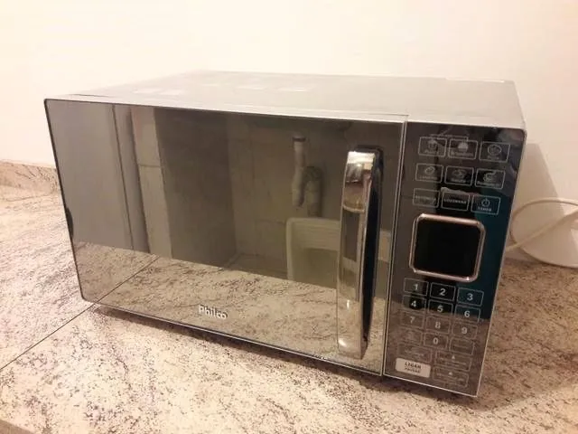 Micro-ondas Philco Moderno e Eficiente