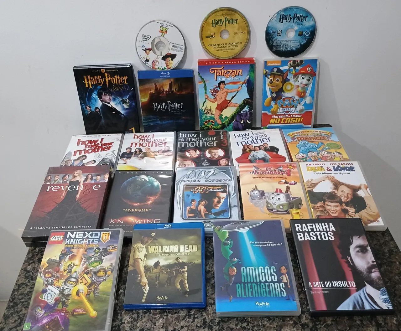 DVD kit com 18 Originais!