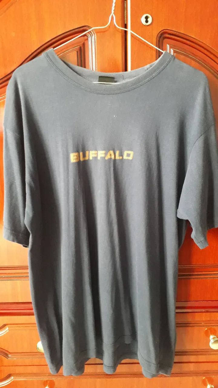Camiseta Masculina Azul com Estampa - Foto 3