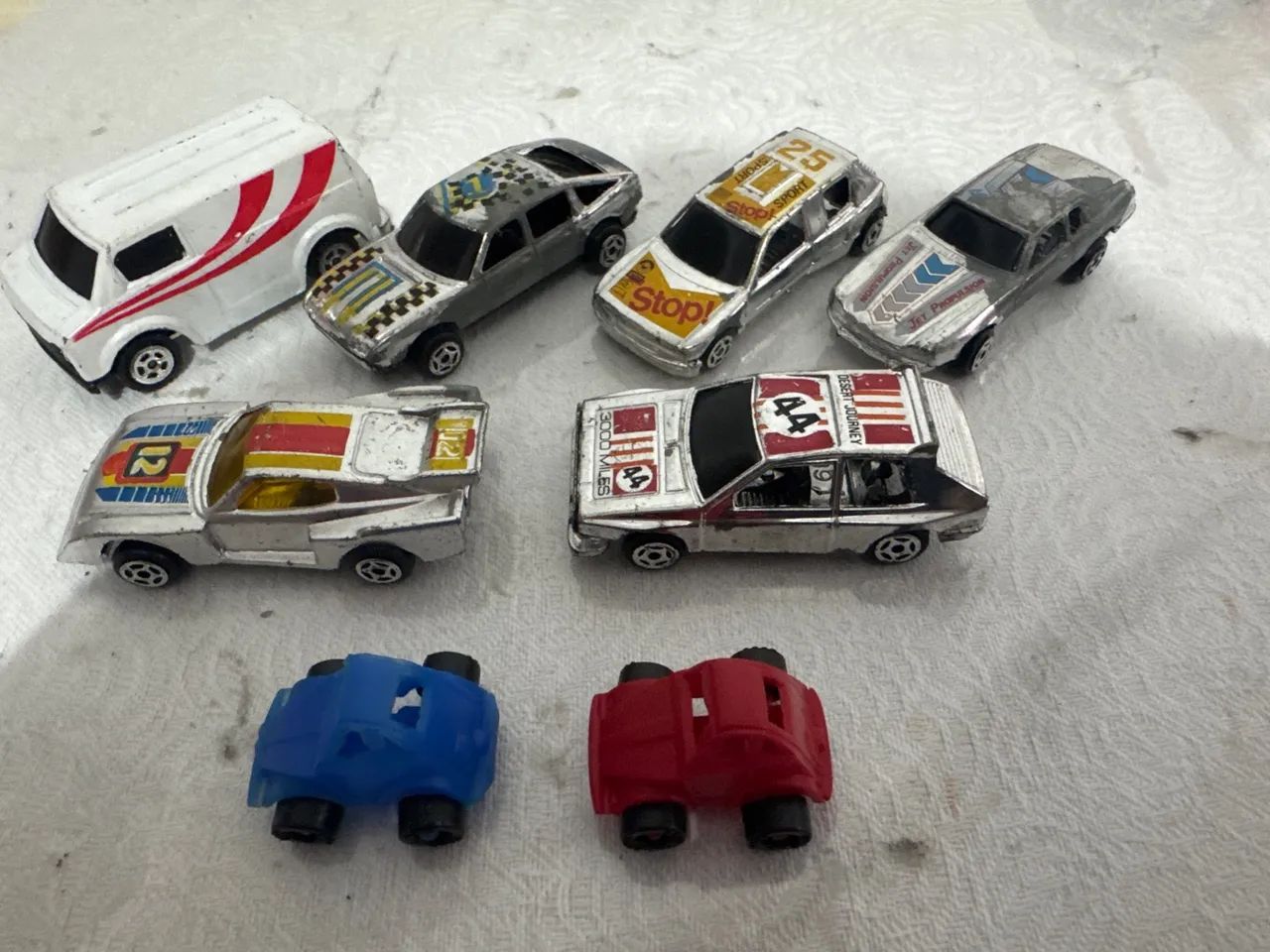 Miniaturas lote com 8 carrinhos
