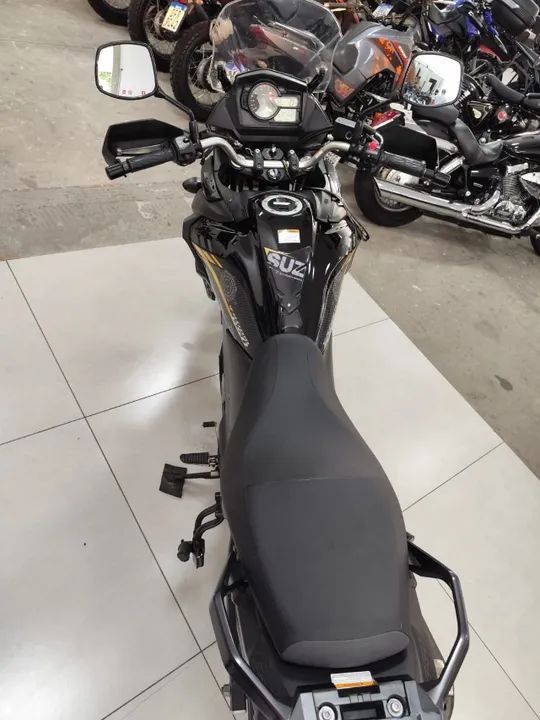 Suzuki Dl V-Strom 650 2022 / 24.632 km - Foto 13