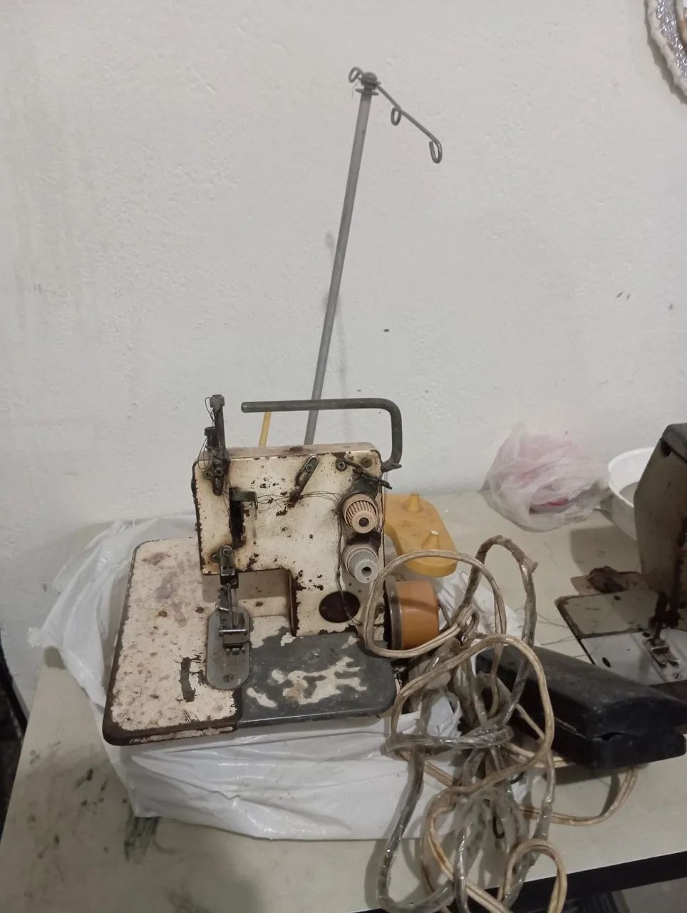 máquina de costura 