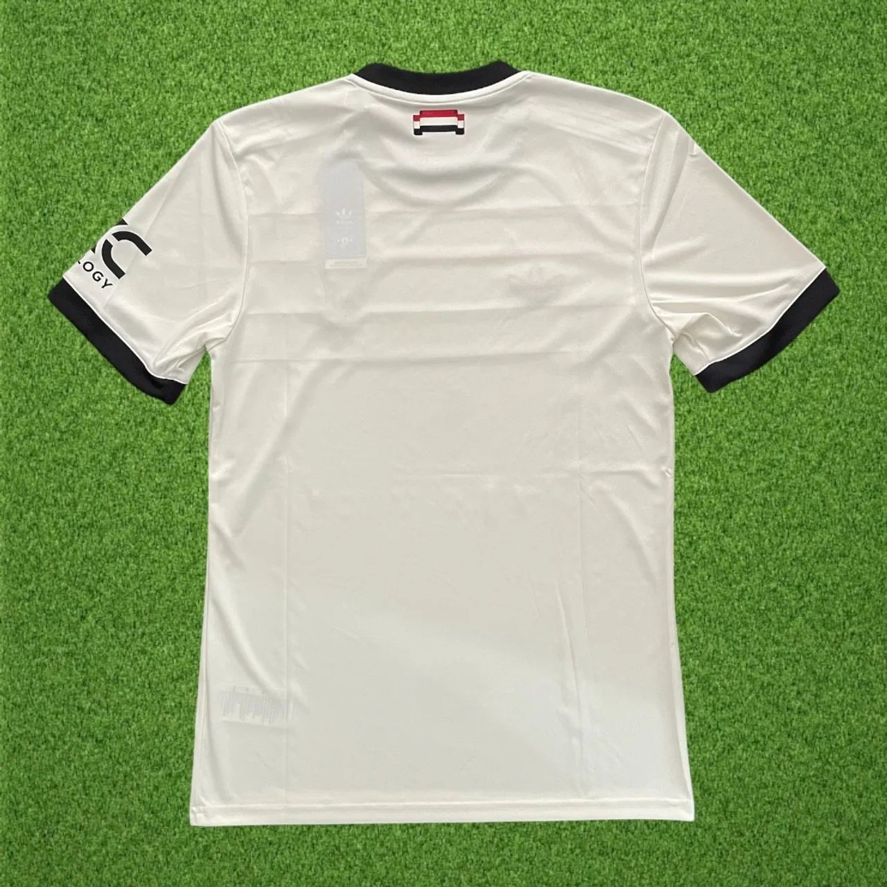 Original Camisa Manchester United 2024 Third - Tamanho P - Foto 2