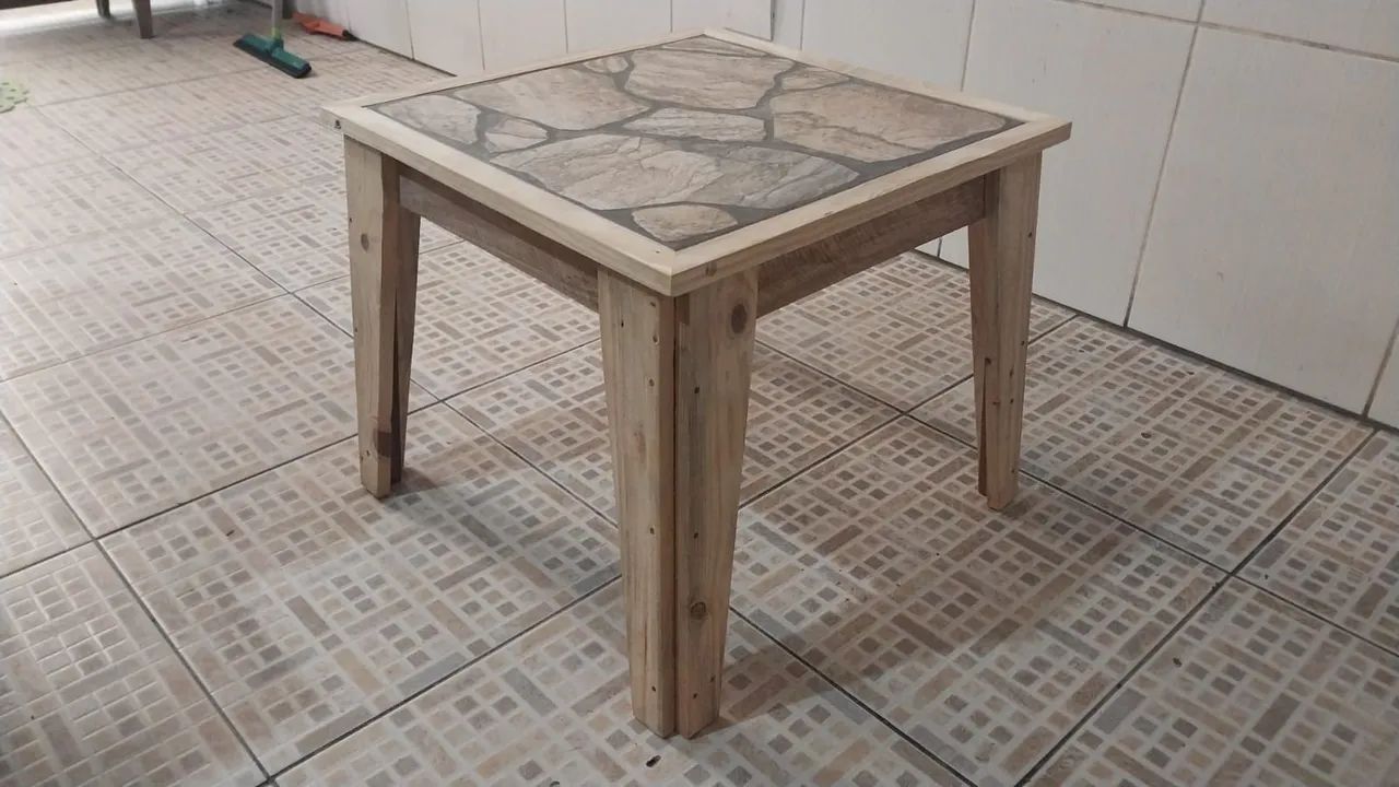 Banquinho tampa de azulejo  - Foto 2
