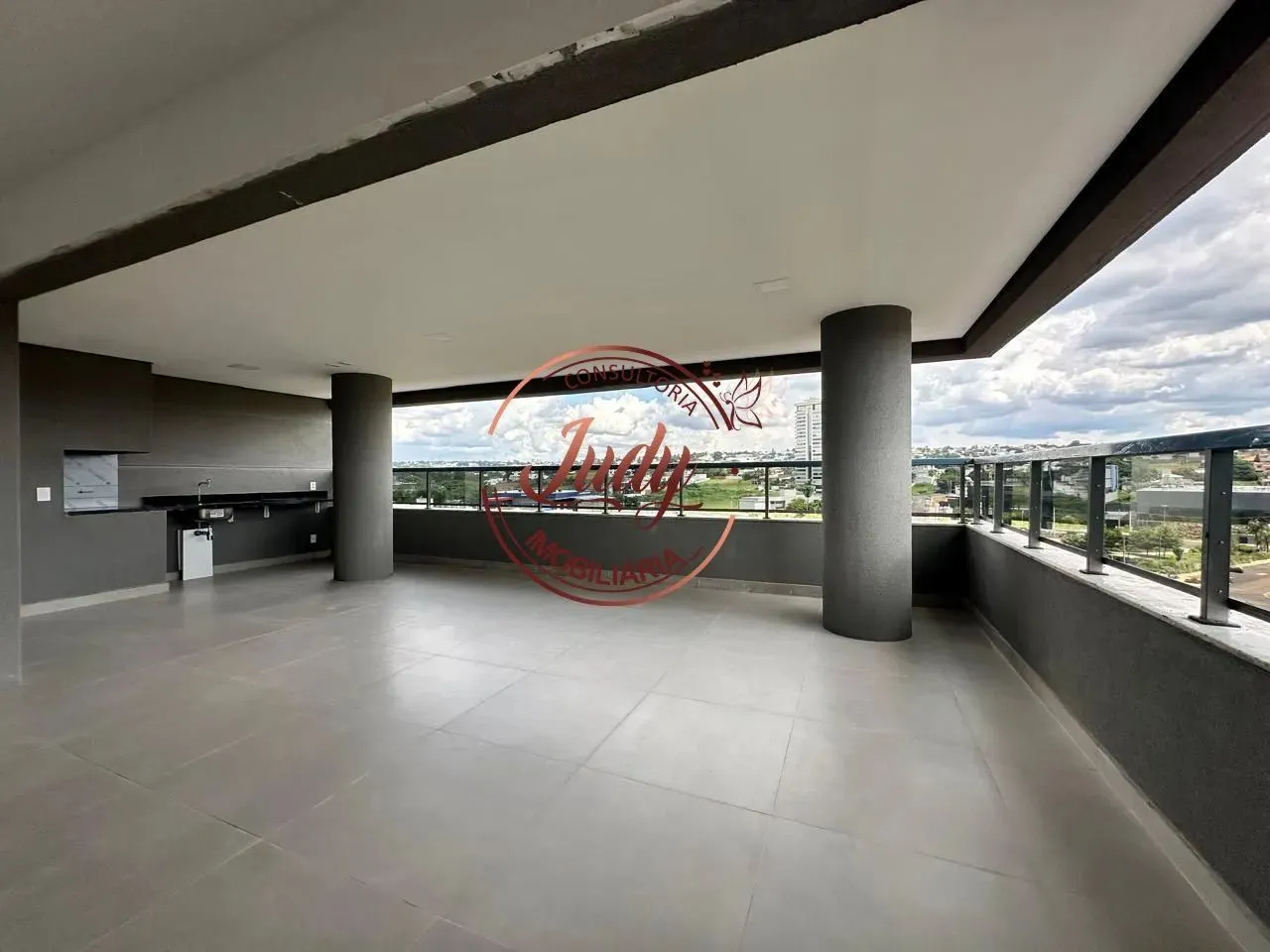 Apartamento Maravilhoso com 3 Suítes em condomínio de Luxo - Uberlândia - MG