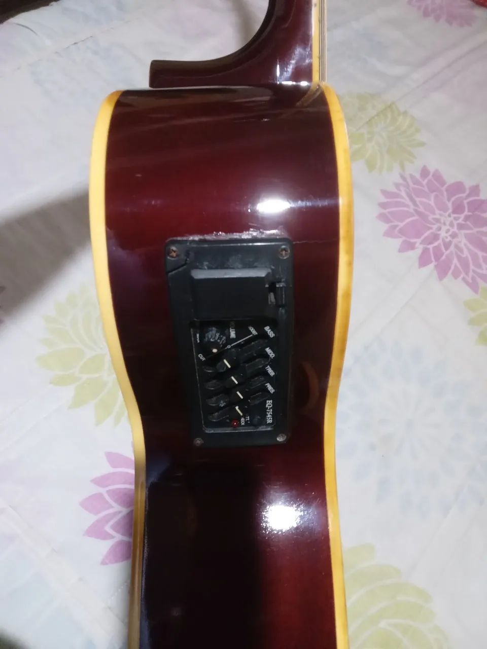 Violão em bom  funcionamento perfeito - Foto 5