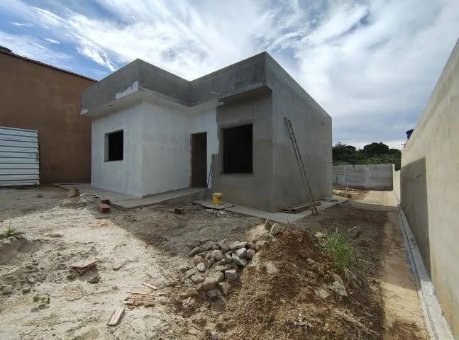 Casa Nova - Final de Obra - Lote 360m2 - 3 Quartos - Suíte - 3 Vagas 