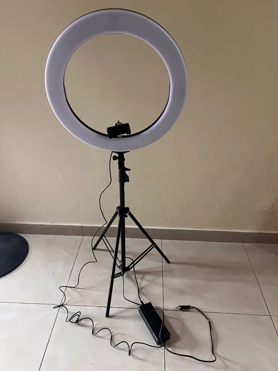 Ring Light LED Profissional com Tripé - Novo! - Foto 3