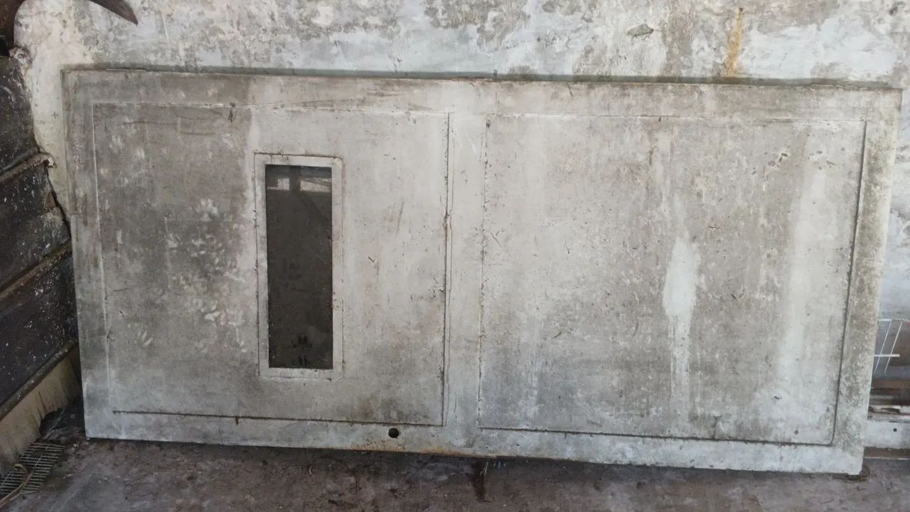 Vende janela veneziana completo e portão 64595629786497122