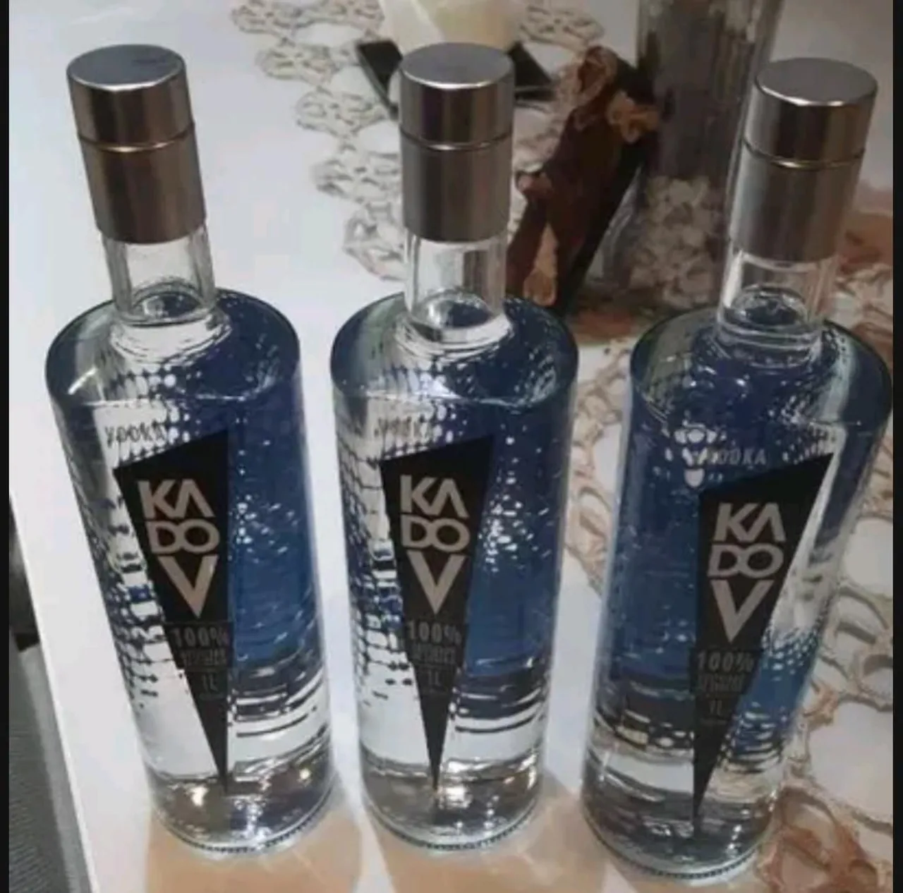Vodka Kadov - 3 Garrafas