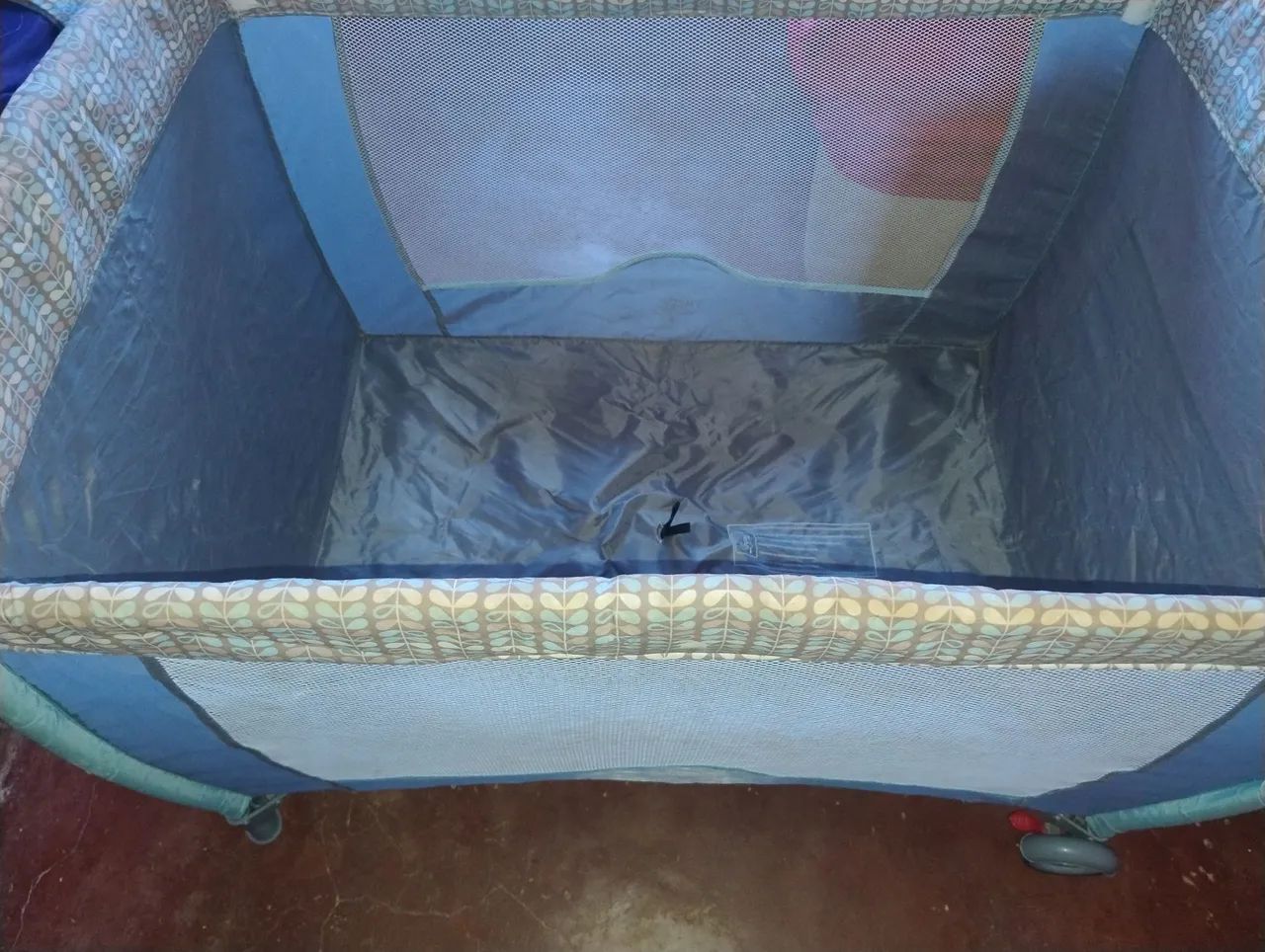 berço cercado usado