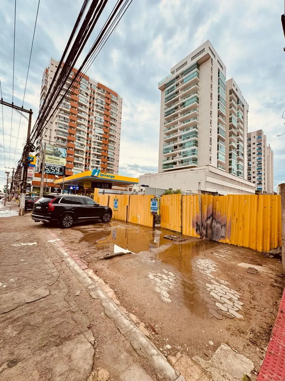 Imóvel para venda possui 675 metros quadrados em Praia de Itaparica - Vila Velha - ES