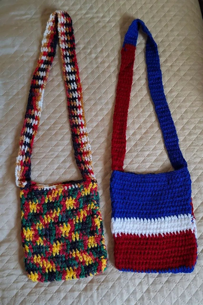 Bolsa De Crochê - Lã - Foto 2