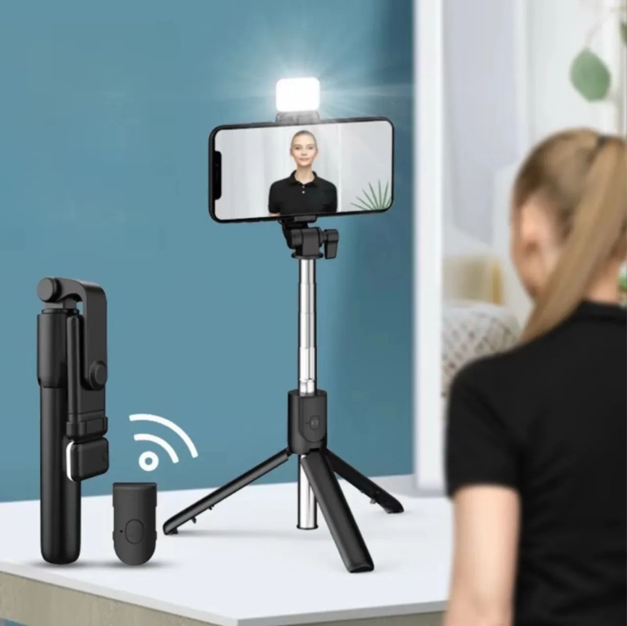 Tripé/Selfie Stick 3 em 1 com Bluetooth e Ring Light - Foto 4