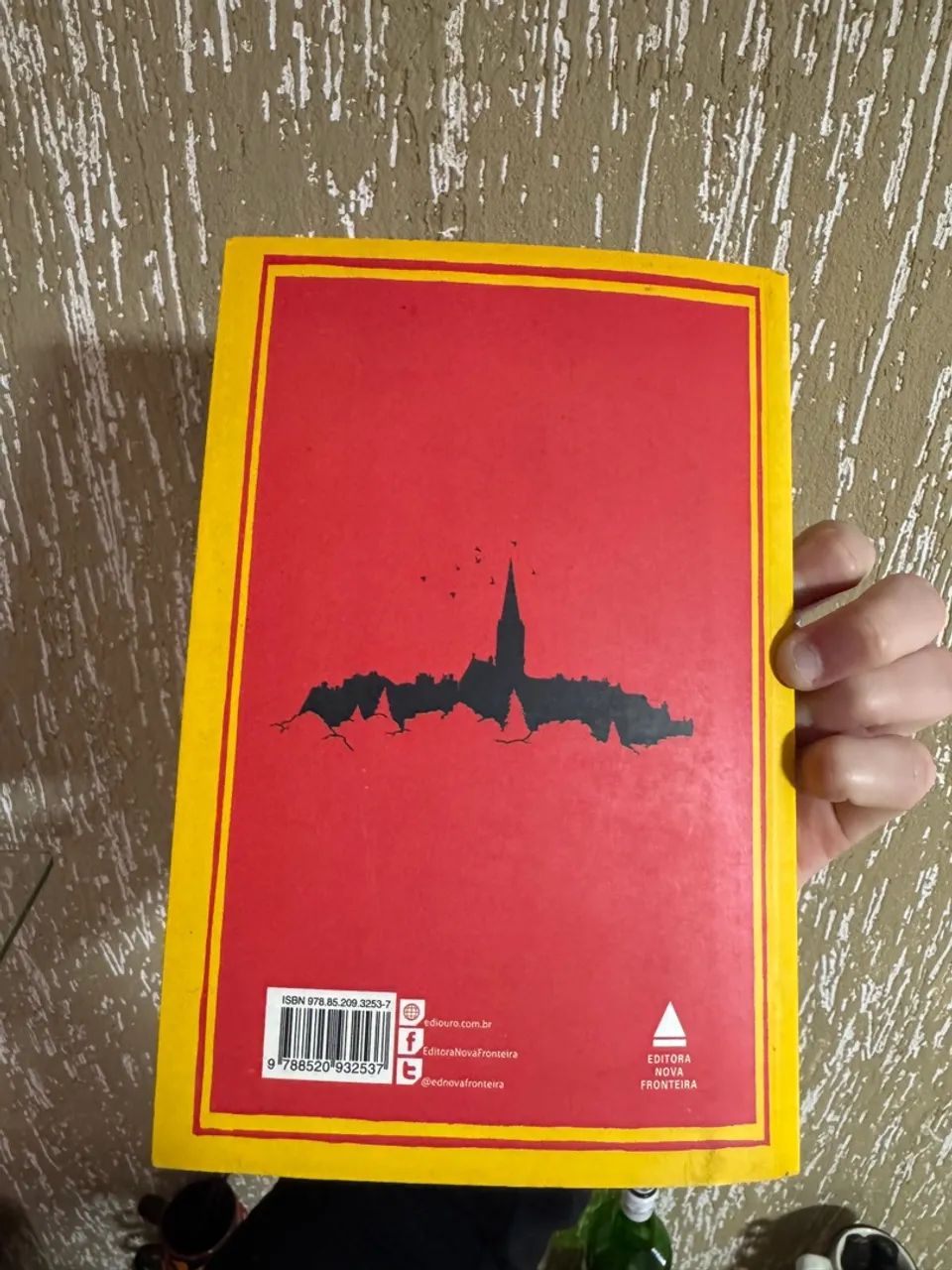 Livro Morte Súbita - J.K. Rowling - Foto 4