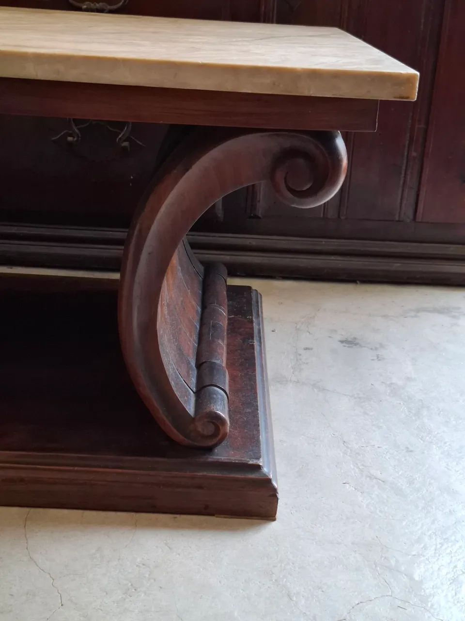 Mesa de Centro Jacarandá Mármore carrara - Foto 5