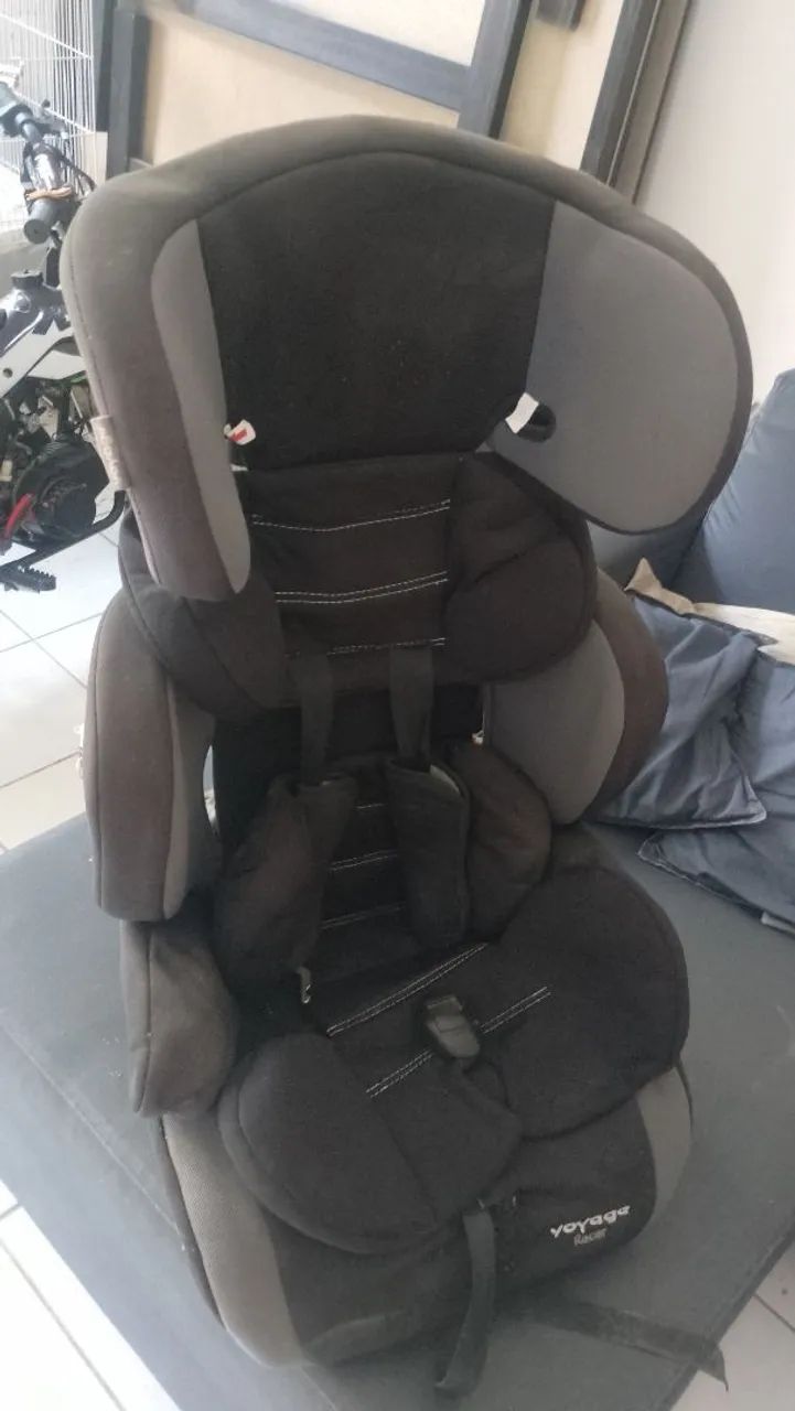 Cadeira infantil automotiva