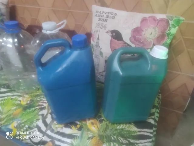 Bombonas ou Galões de 5 litros - Foto 5