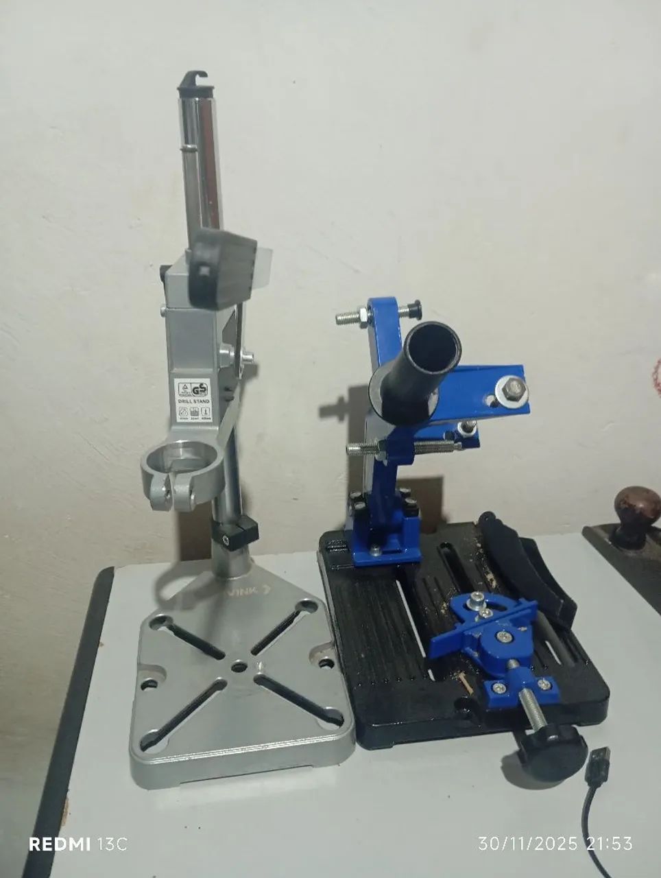 Suporte  de lixadeira e de furadeira de bancada  - Foto 2