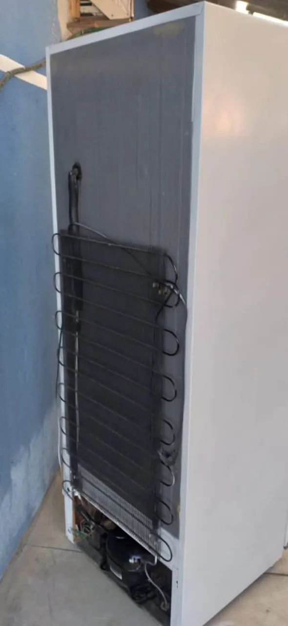 Geladeira Consul 340litros entrego com taxa ou retirar em Araucária  - Foto 6