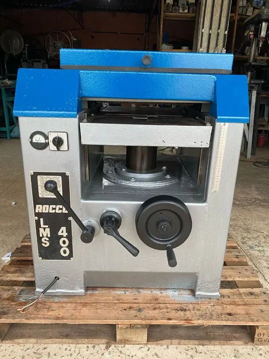 Desengrossadeira Rocco LMS 400 eixo redondo 4 faca revisada 