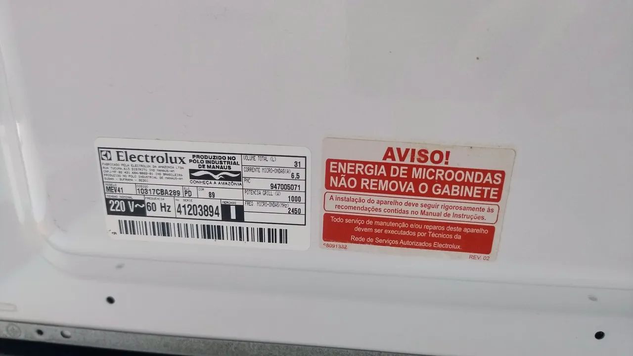 Microondas Eletrolux 31 litros  - Foto 4