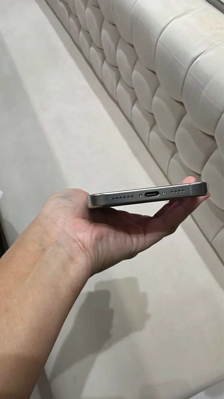 iPhone 16 - Pro Max - 256g - Foto 3