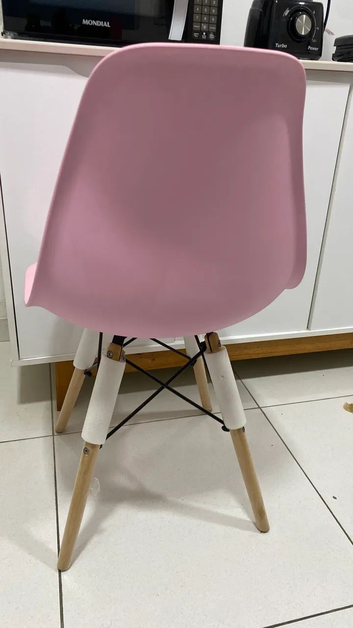 Cadeira Eames Eiffel Rosa - Foto 4