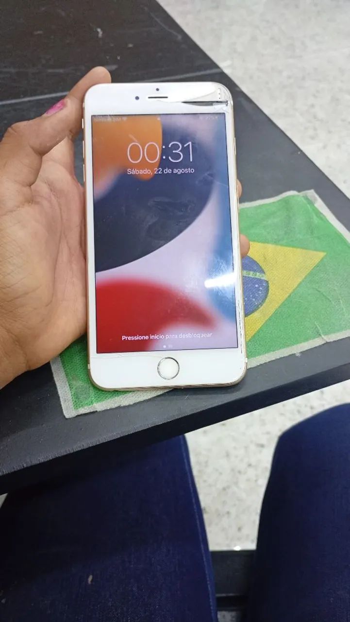 iPhone semi novo  - Foto 2