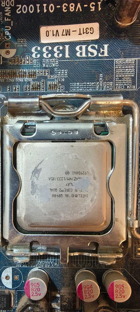Placa mãe com processador Core2Quad Q8400 e 4G RAMB - Foto 2