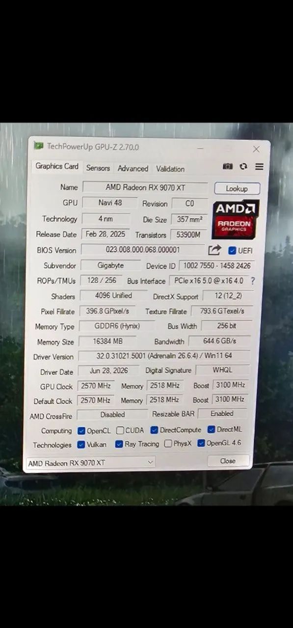 Gigabyte RX 9070 XT Aorus Elite - Foto 5