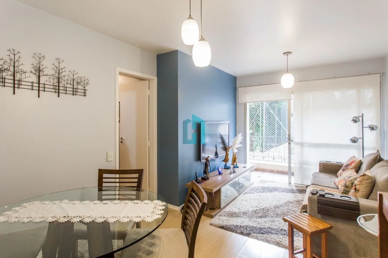 Apartamento reformado no Itaím Bibi, SP