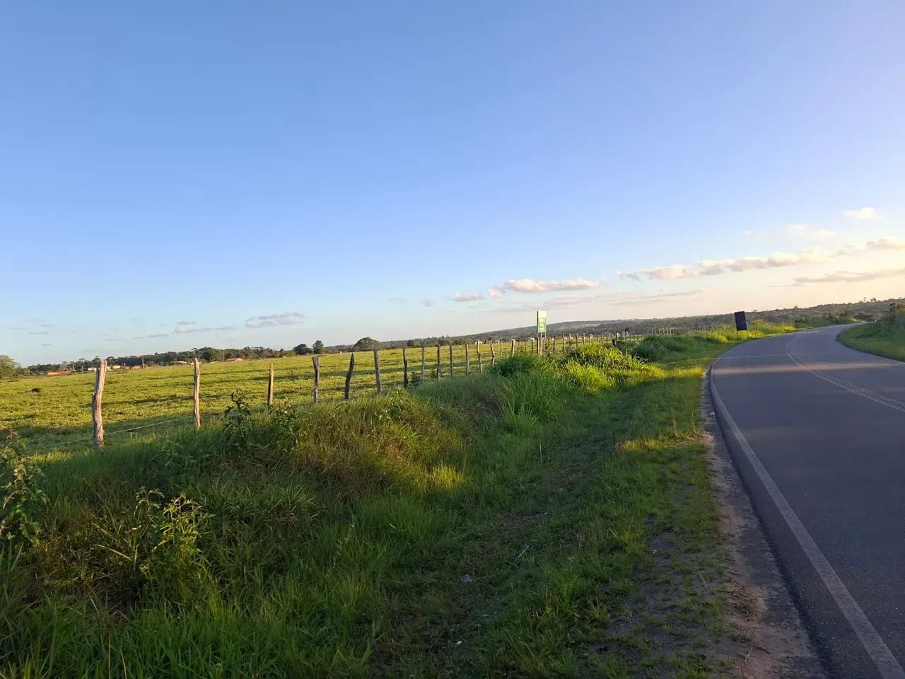 ÁREA DE TERRA, DISPONIVEL À 500M DA BR - 324