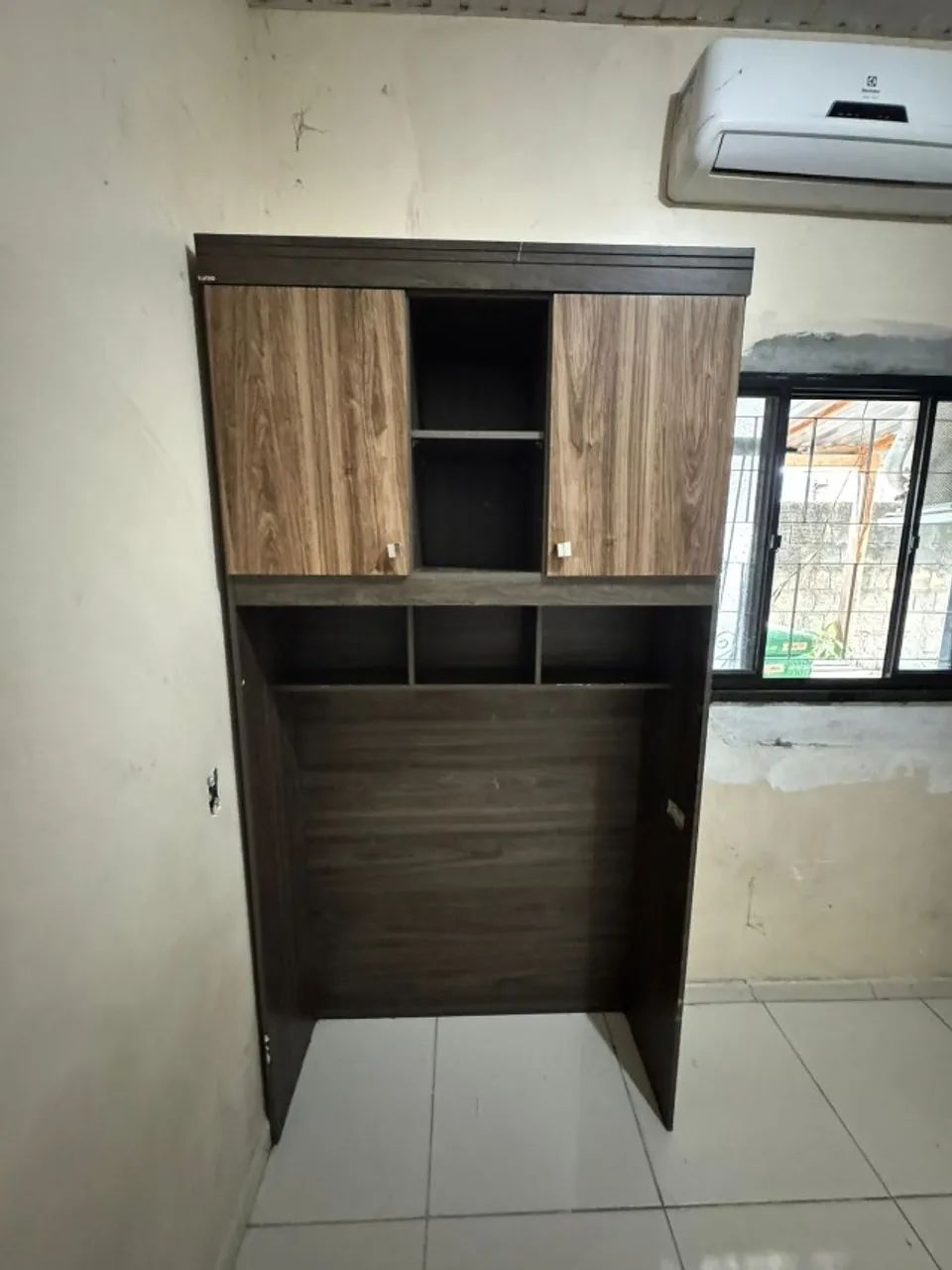 Móveis de Quarto Solteiro: Módulo Aéreo + Guarda-Roupa de Canto