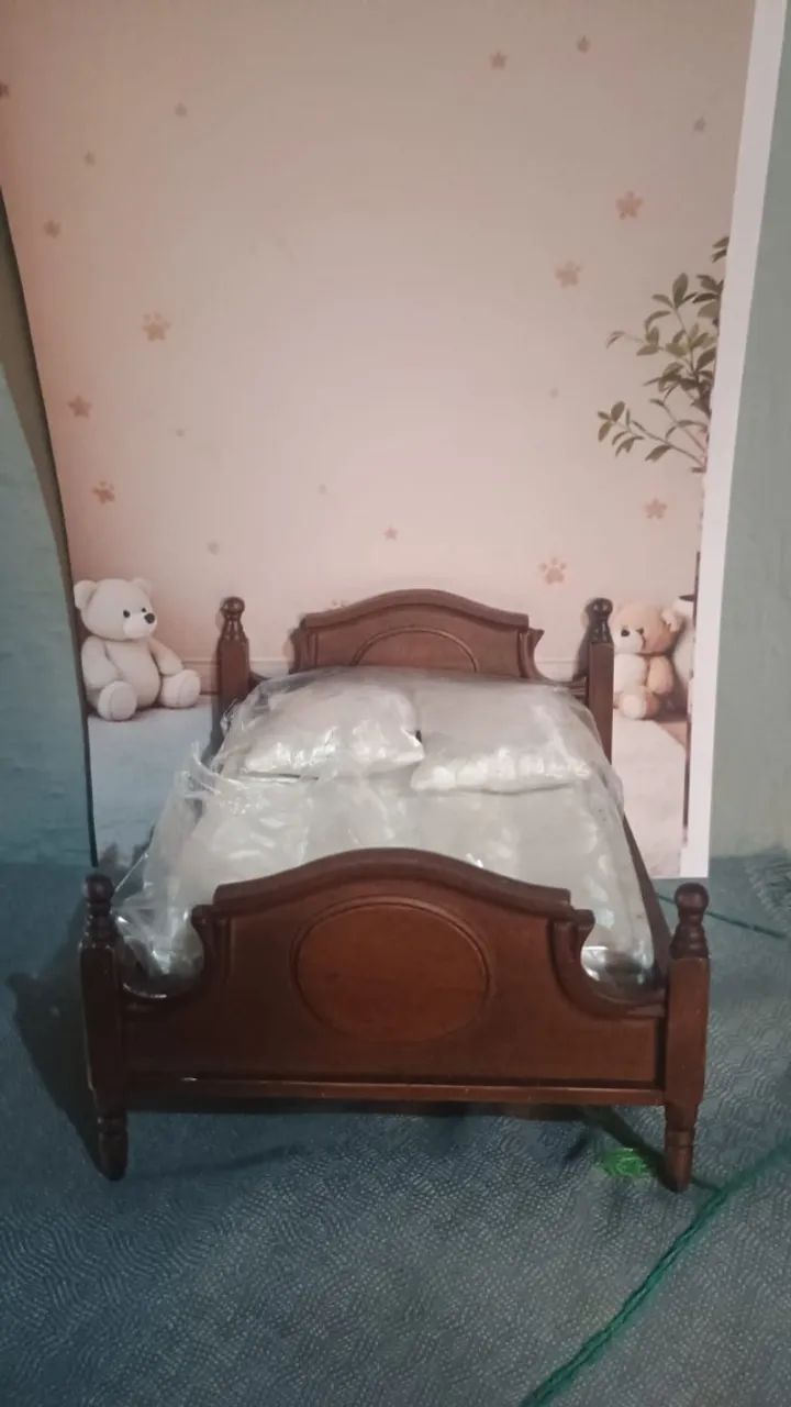 Kit Miniaturas Casa Vitoriana Planeta DeAgostini - Cama E Sofá 1:12