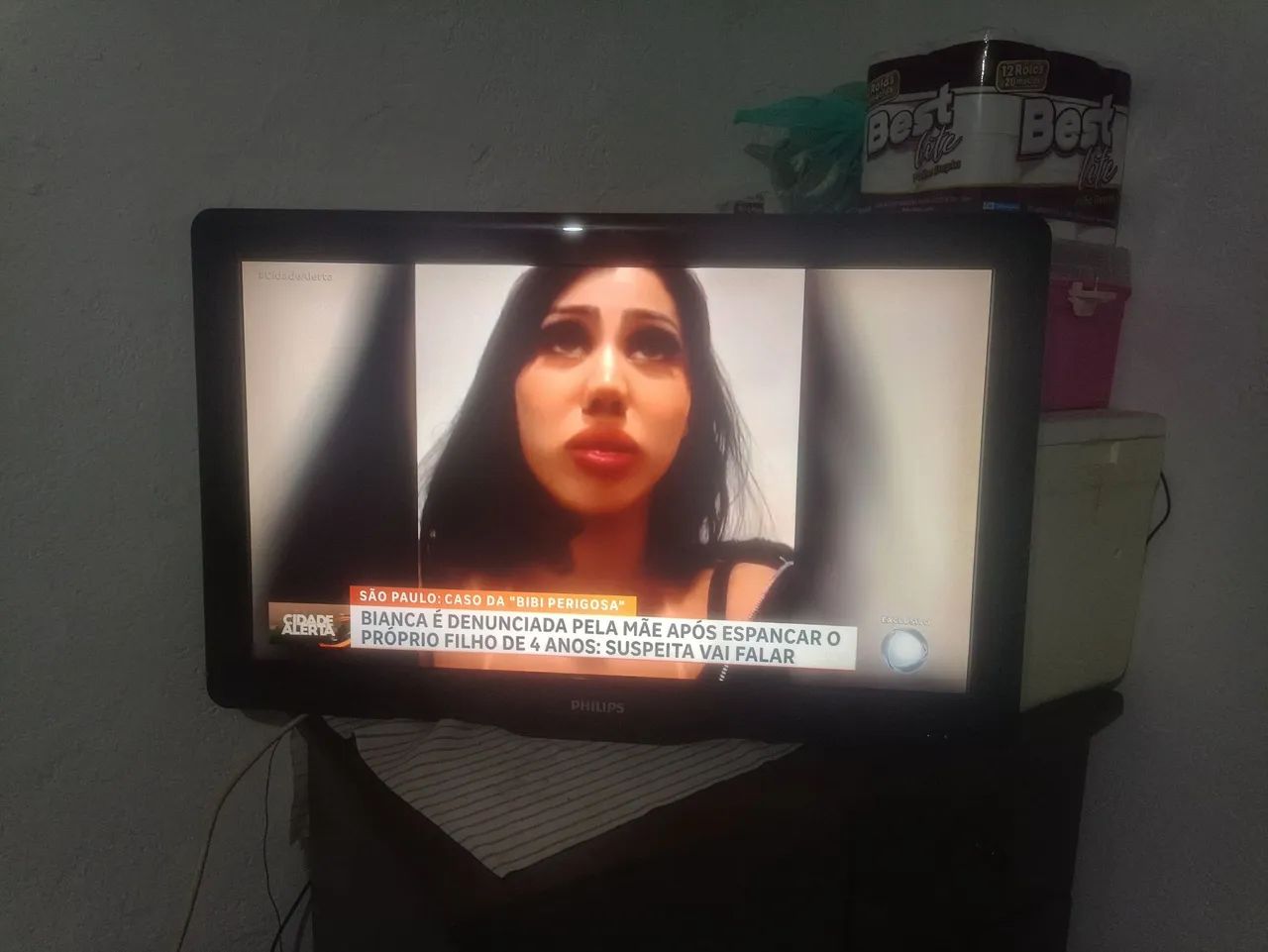 Vendo tv 32 polegada em cosevada marca Philips  - Foto 4