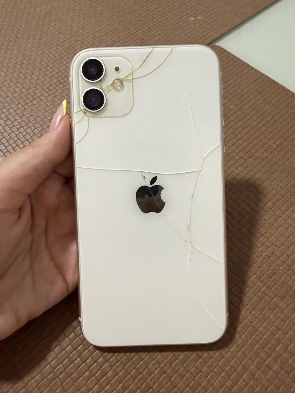 IPHONE 11 - Foto 5